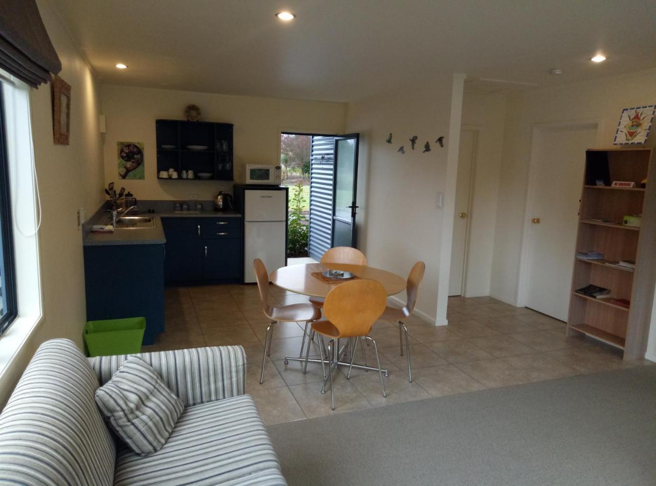Patons Rock Beach Villas Takaka Esterno foto